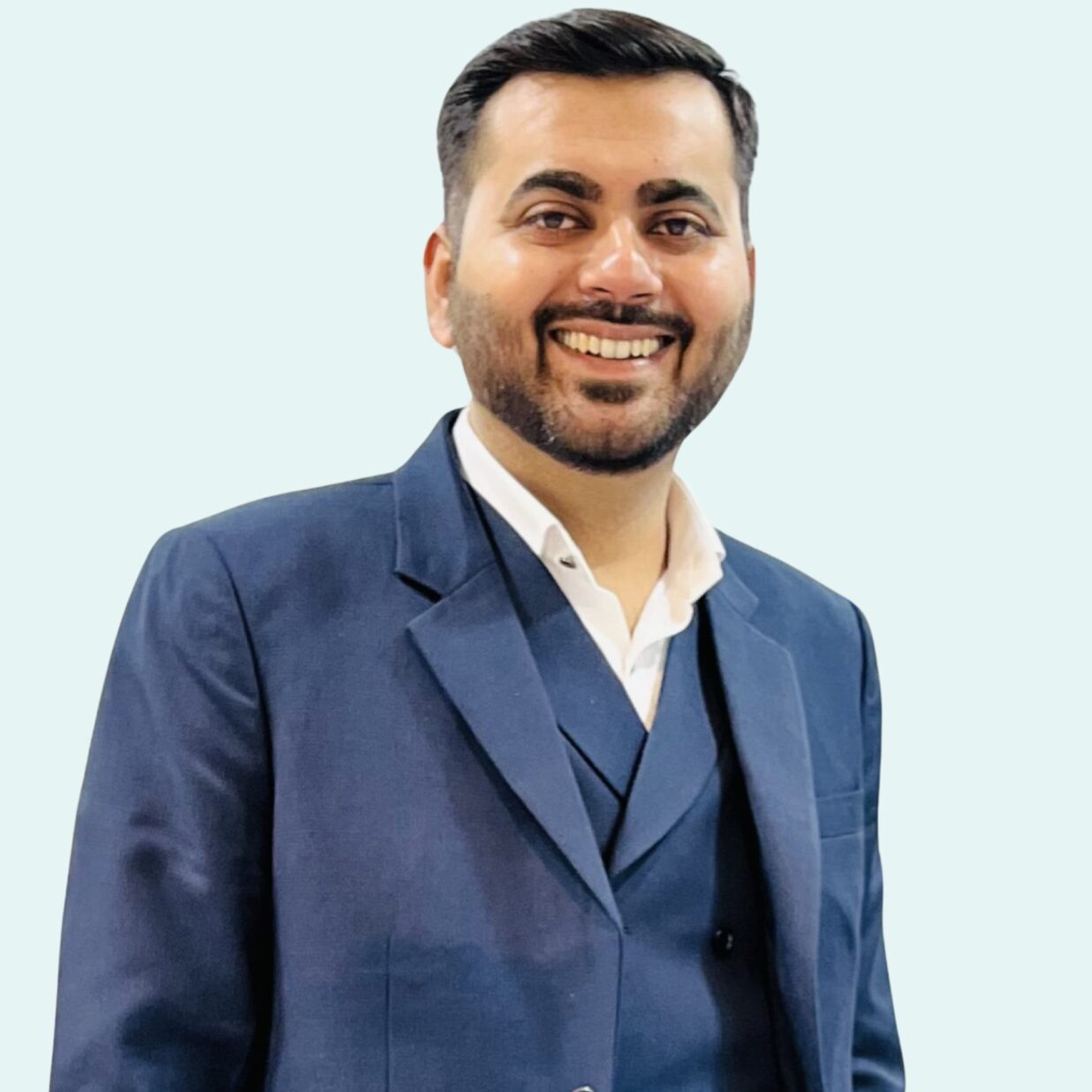 Paras- Sales Head Paras- Sales Head